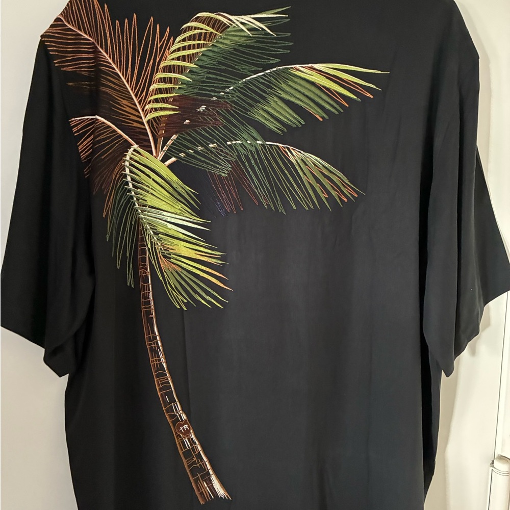 Tori Richard Black Shirt: Tropical Palm Tree on back